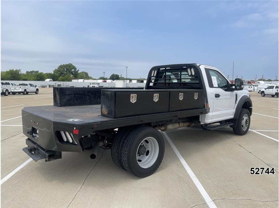 2022 Ford F600