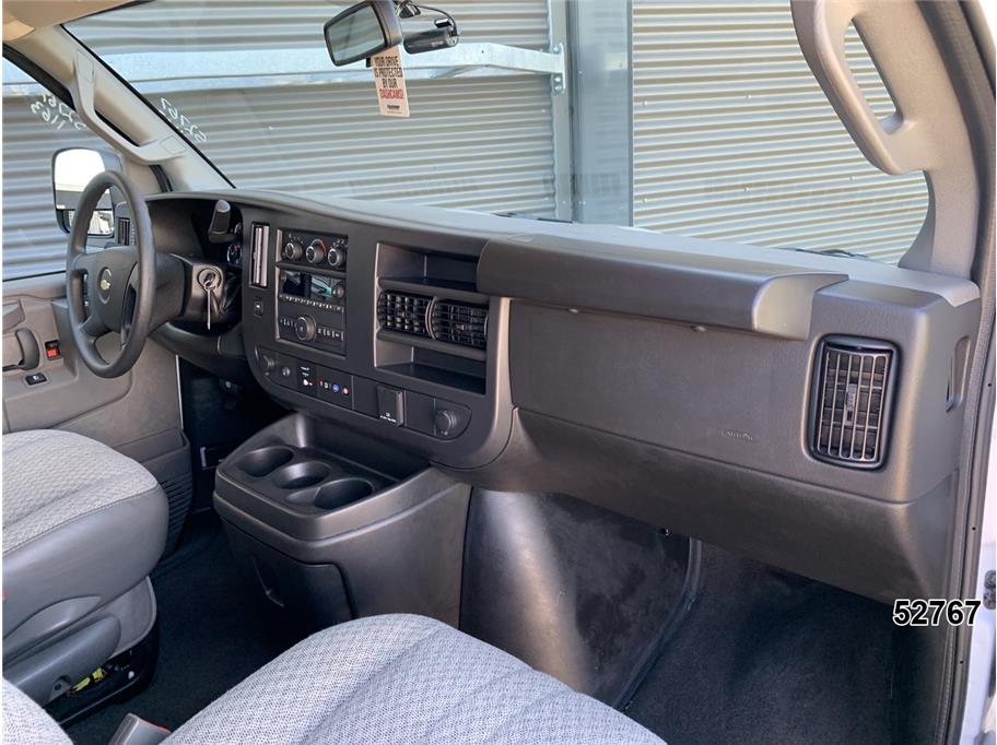 2025 Chevrolet 3500 Express