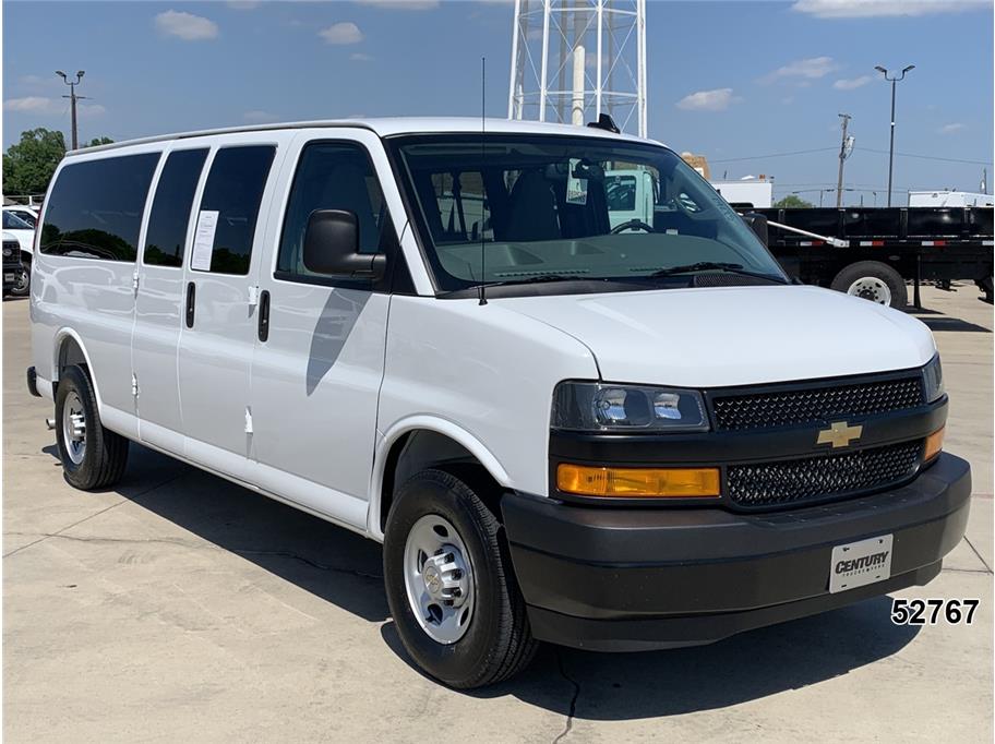 2025 Chevrolet 3500 Express
