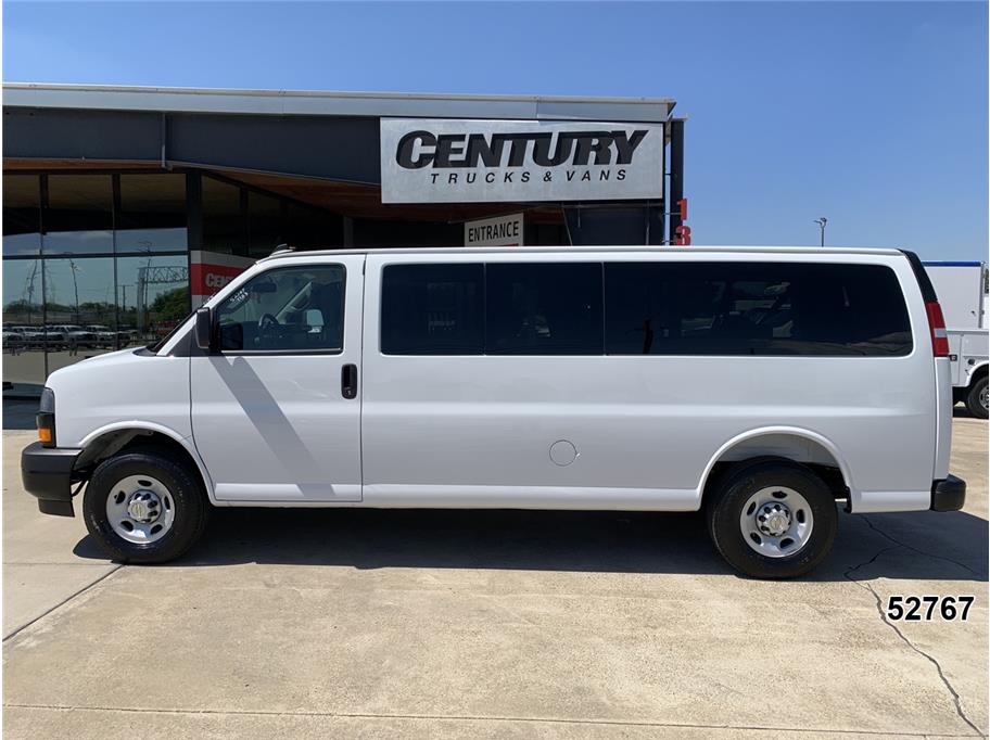 2025 Chevrolet 3500 Express