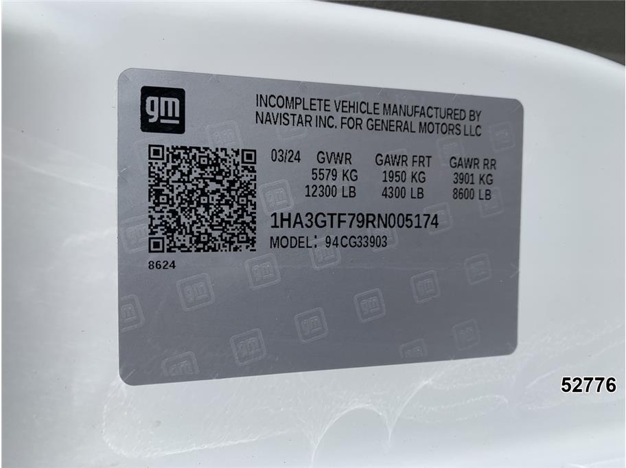 2024 Chevrolet 3500 Express DRW