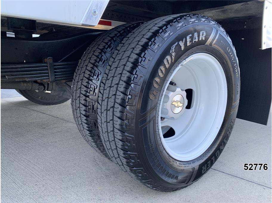 2024 Chevrolet 3500 Express DRW