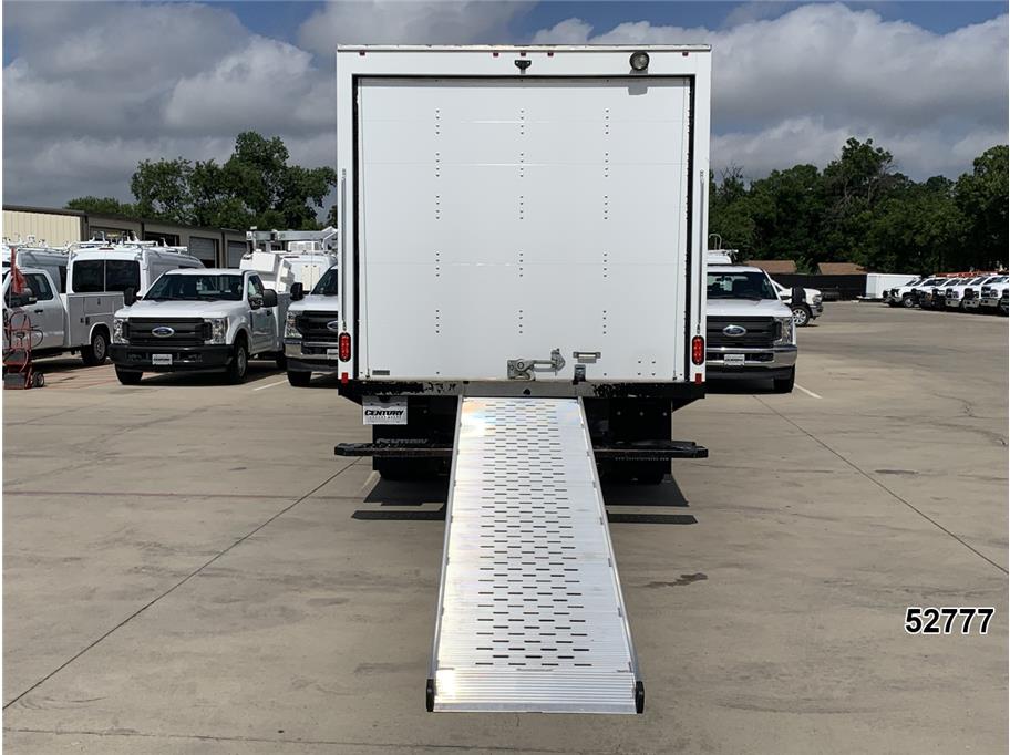 2024 Chevrolet 3500 Express DRW