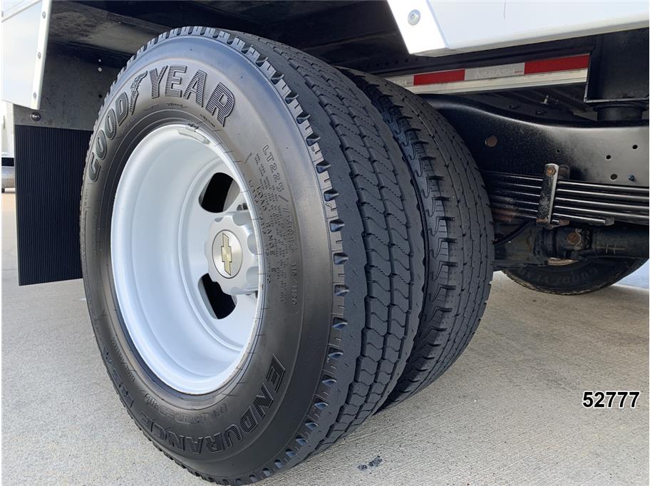 2024 Chevrolet 3500 Express DRW