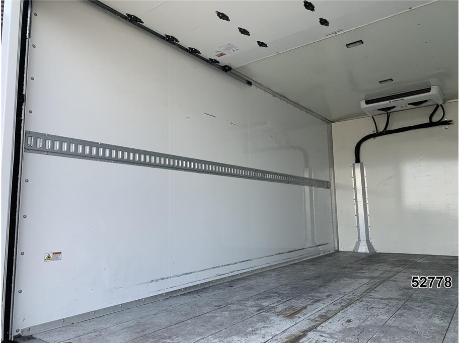 2024 Chevrolet 3500 Express DRW