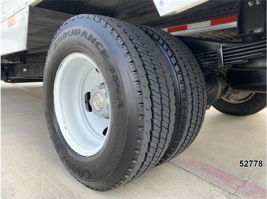 2024 Chevrolet 3500 Express DRW