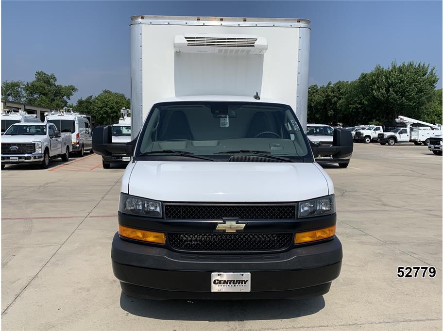 2024 Chevrolet 3500 Express DRW