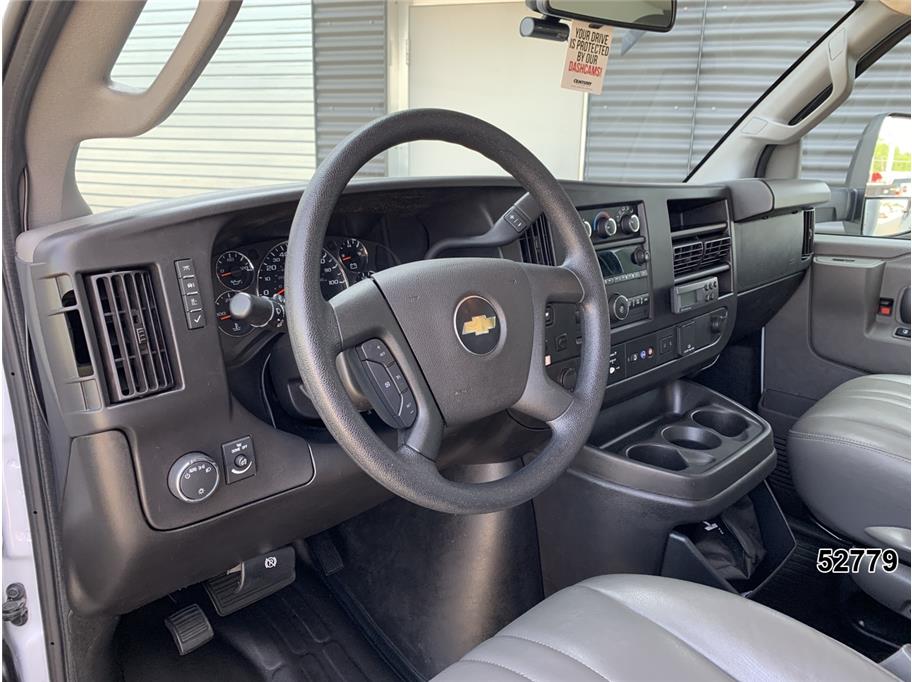 2024 Chevrolet 3500 Express DRW