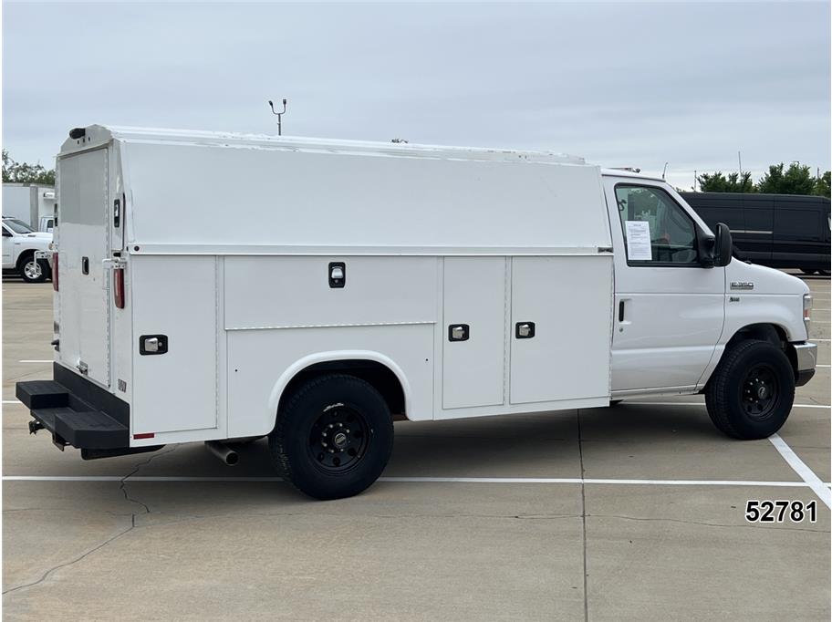 2019 Ford E350