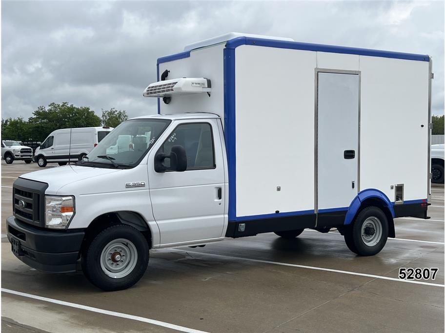 2023 Ford E-Series SRW E-350 Super Duty 138 in WB's photo