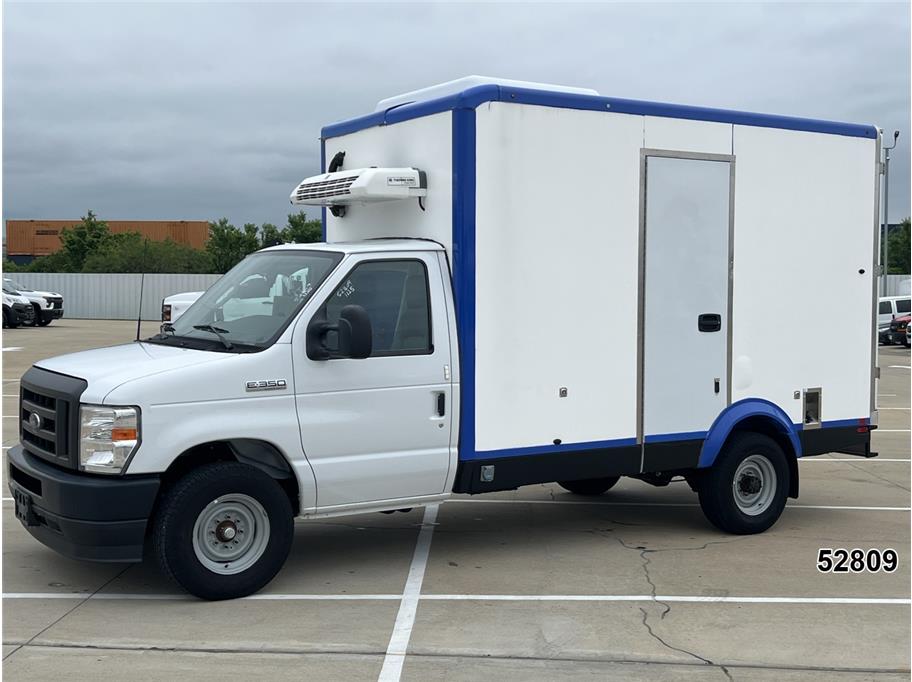 2023 Ford E-Series SRW E-350 Super Duty 138 in WB's photo