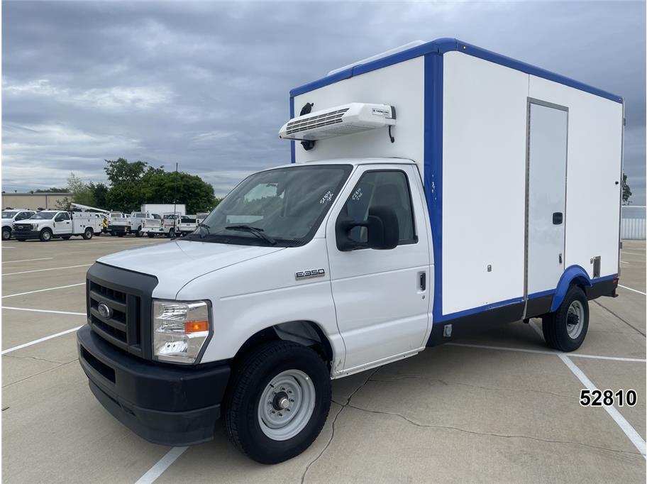 2023 Ford E-Series SRW E-350 Super Duty 138 in WB's photo