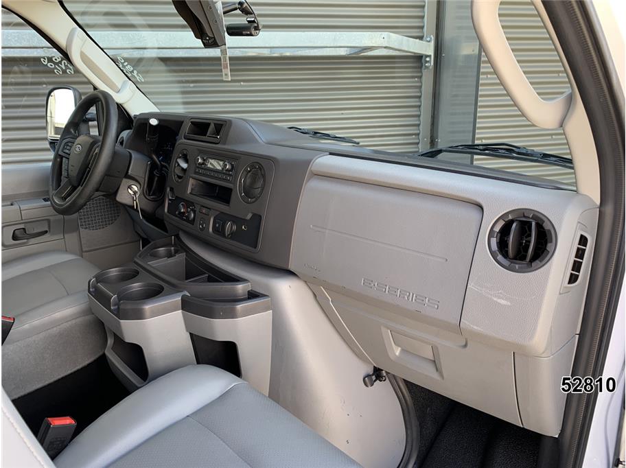 2023 Ford E350
