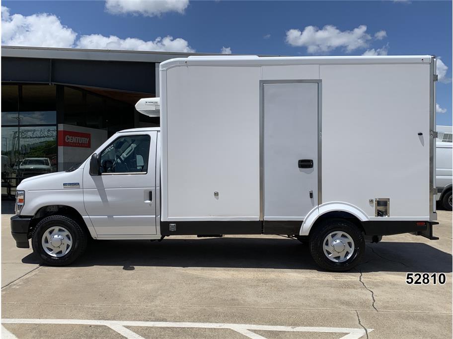 2023 Ford E350