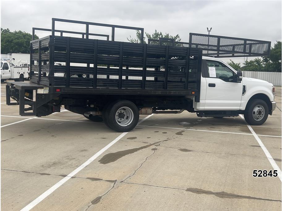 2022 Ford F350 DRW
