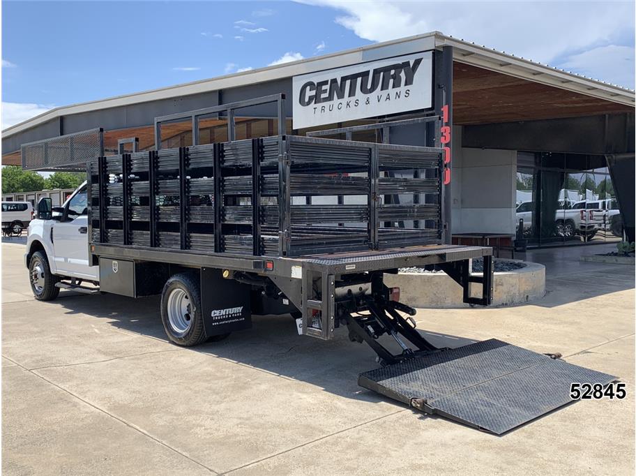 2022 Ford F350 DRW