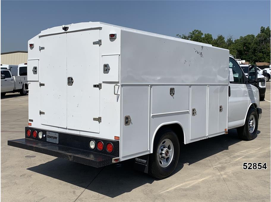 2015 GMC 3500 Savana