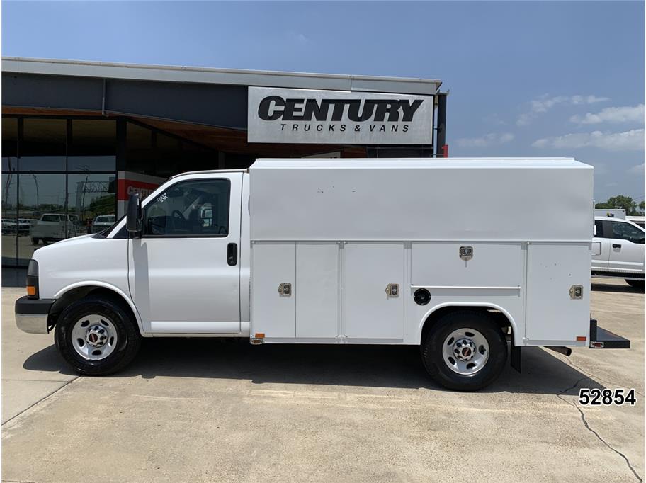 2015 GMC 3500 Savana
