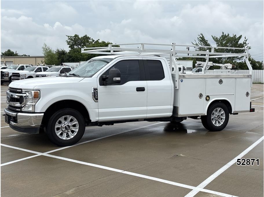 2022 Ford F-250 XL SuperCab 8' Box's photo