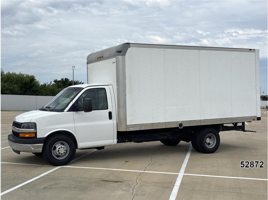 2016 Chevrolet Express 3500 177" WB's photo