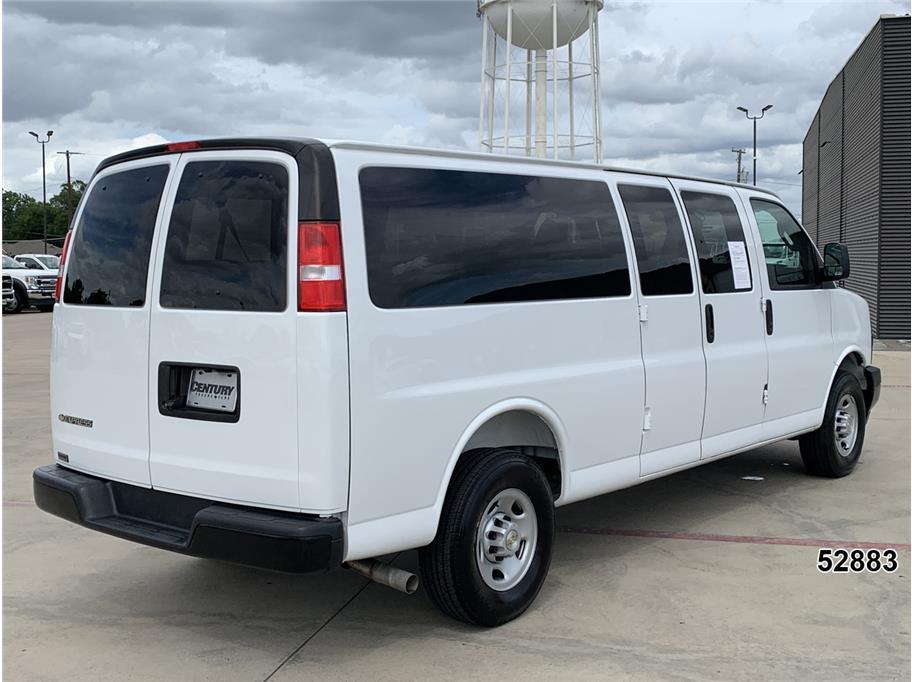 2025 Chevrolet 3500 Express