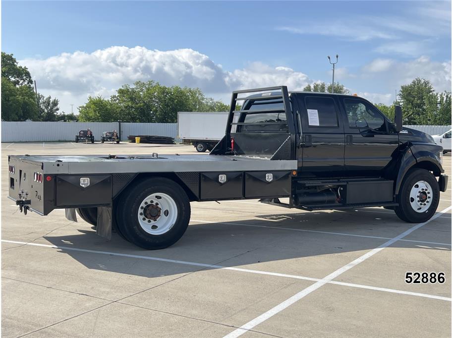 2022 Ford F750