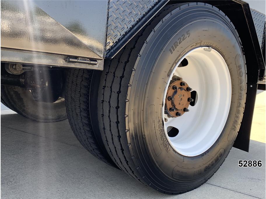 2022 Ford F750