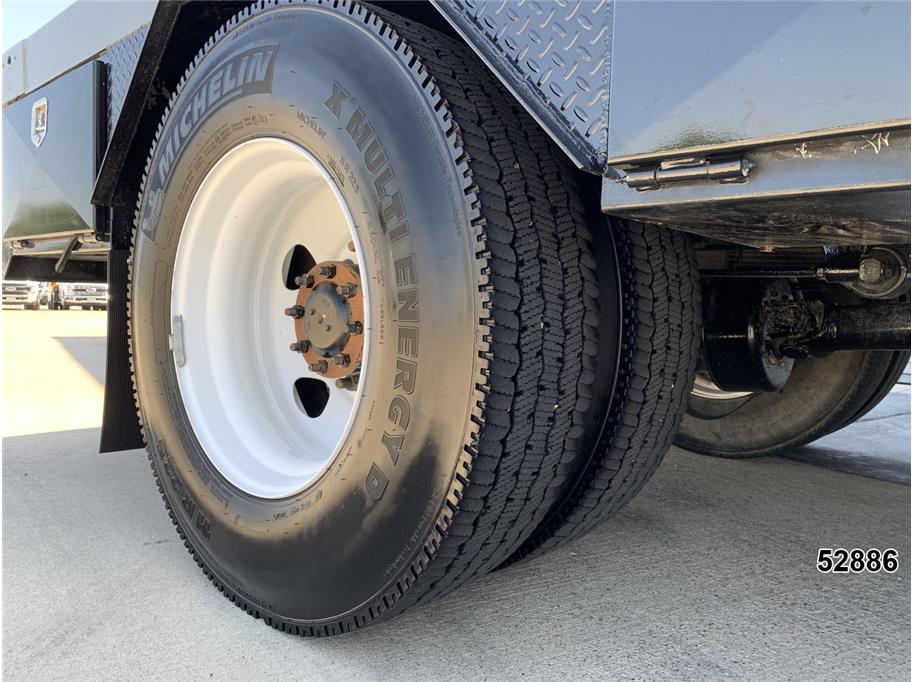 2022 Ford F750