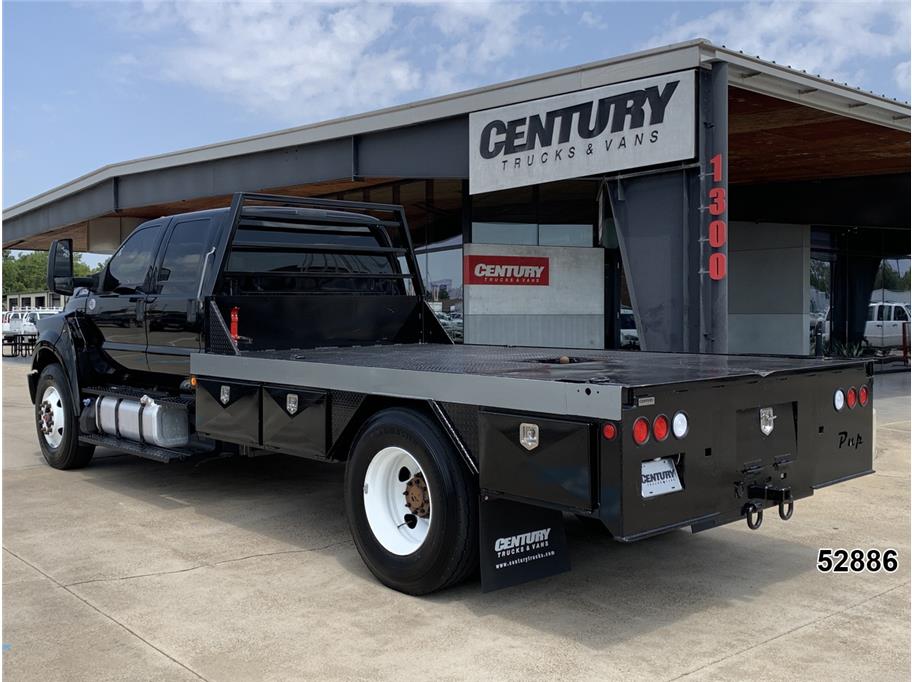 2022 Ford F750