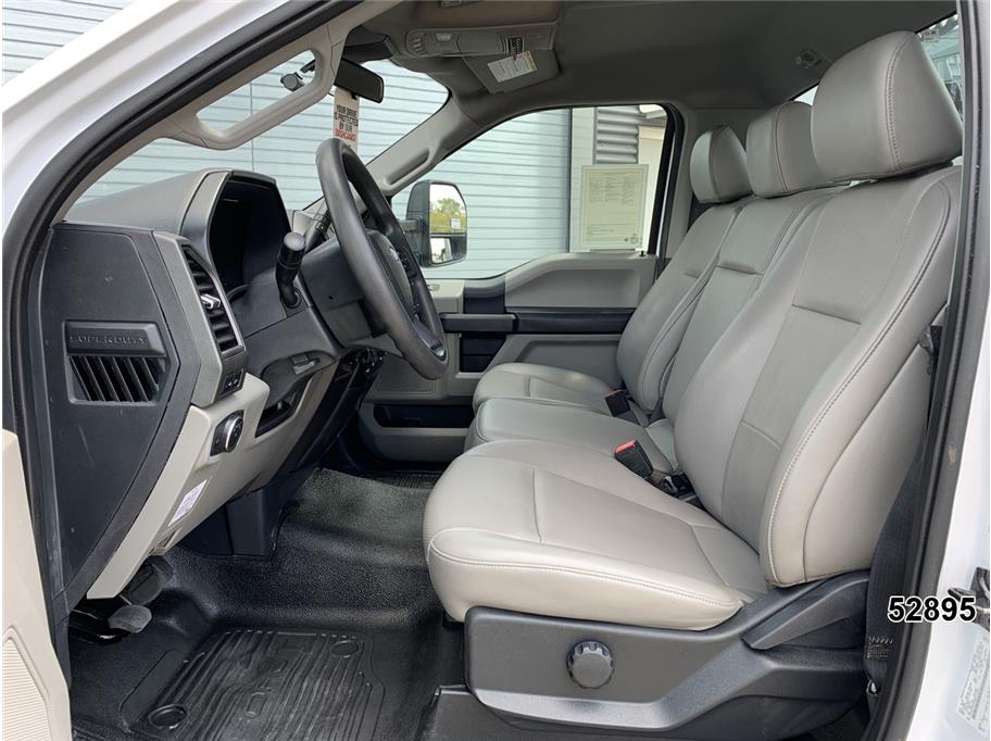 2022 Ford F550