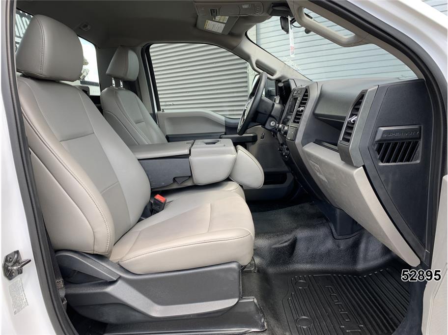 2022 Ford F550