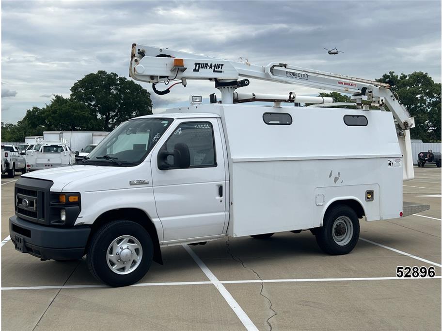 2017 Ford E-Series SRW E-350 Super Duty 138 in WB's photo