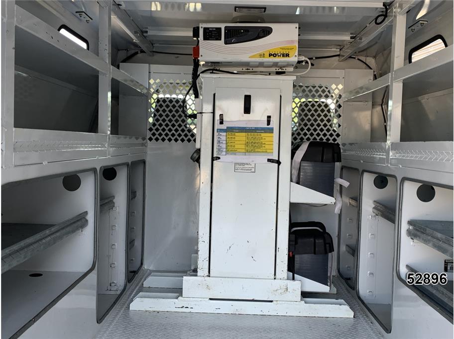 2017 Ford E350 DRW