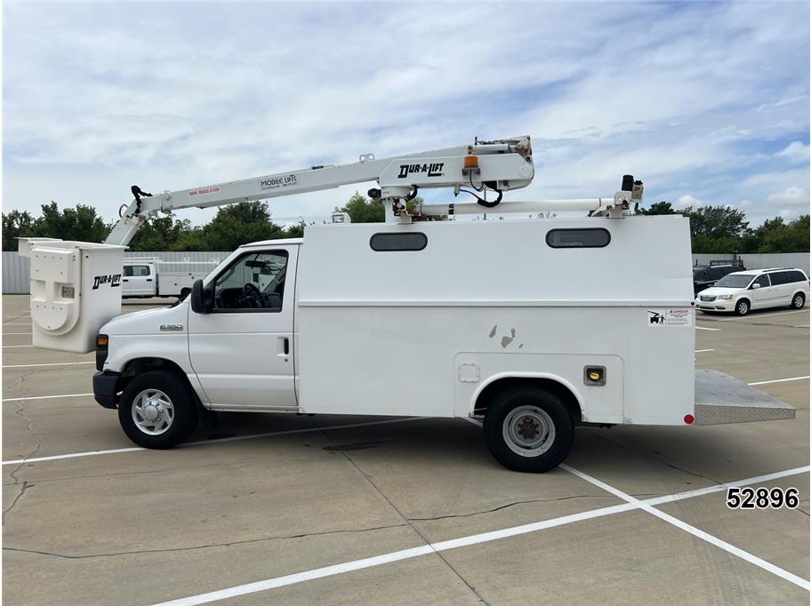 2017 Ford E350 DRW