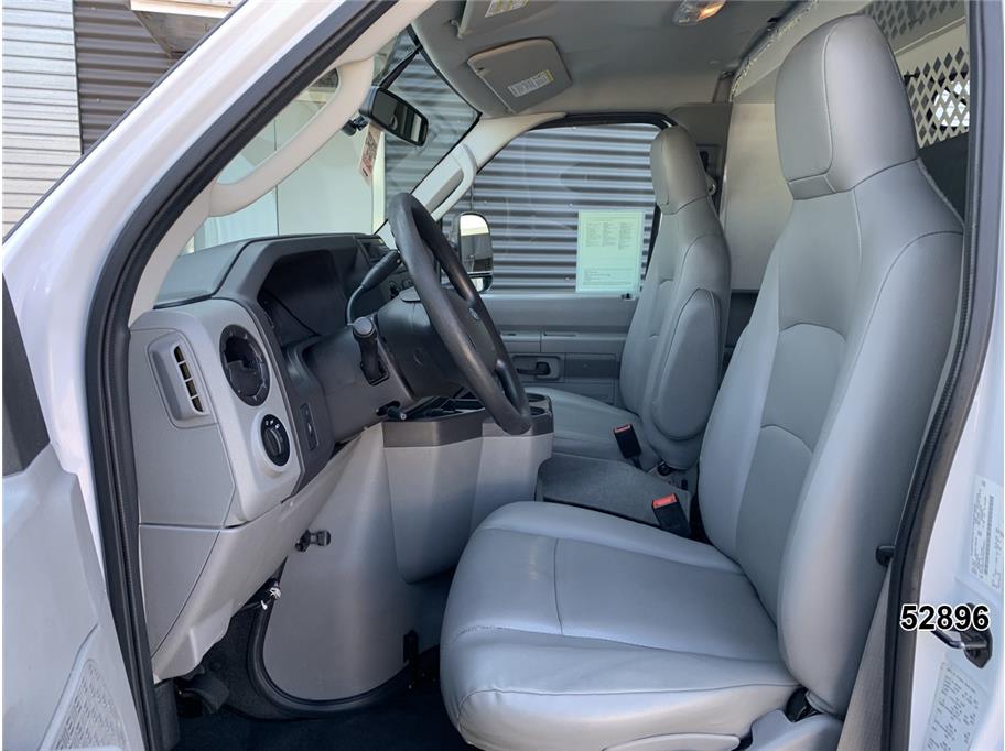 2017 Ford E350 DRW