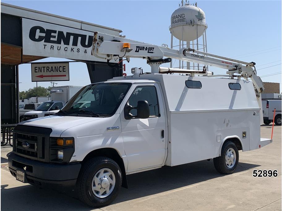 2017 Ford E350 DRW