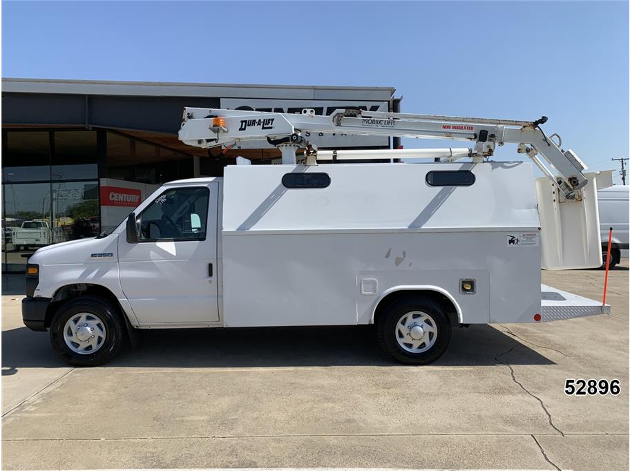 2017 Ford E350 DRW