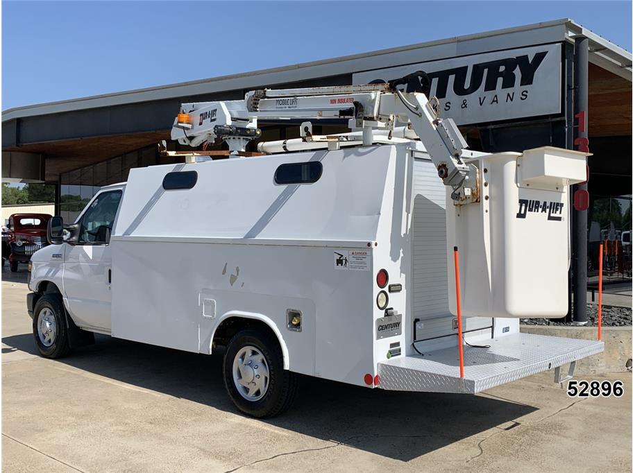 2017 Ford E350 DRW