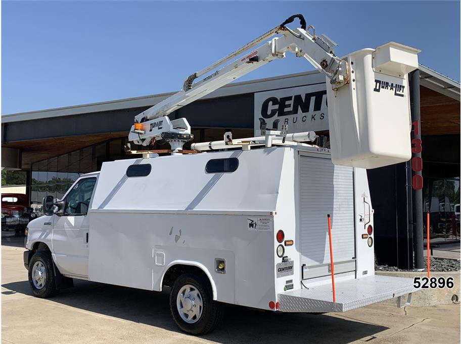 2017 Ford E350 DRW