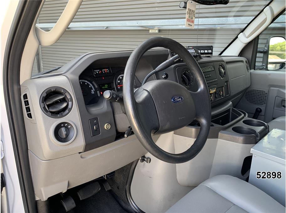 2014 Ford E350