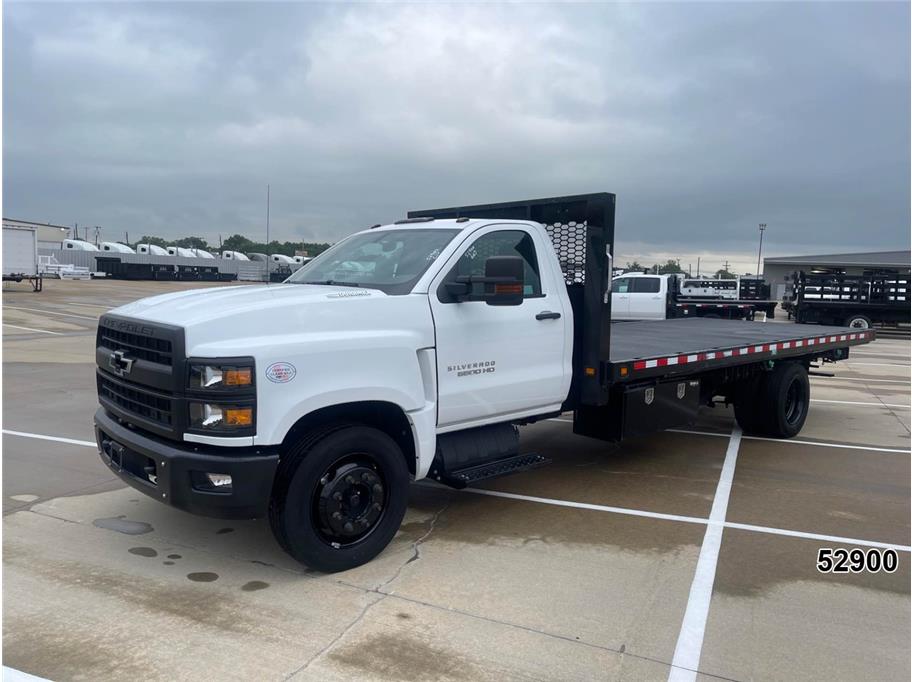 2024 Chevrolet Silverado HD's photo