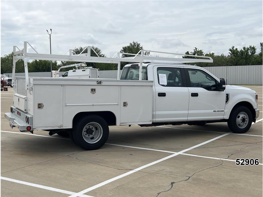 2022 Ford F350 DRW