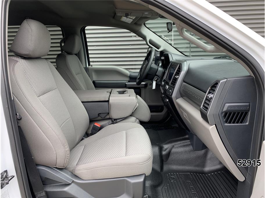 2022 Ford F550