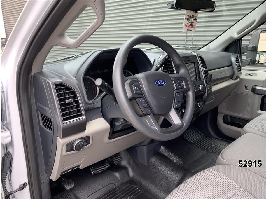 2022 Ford F550