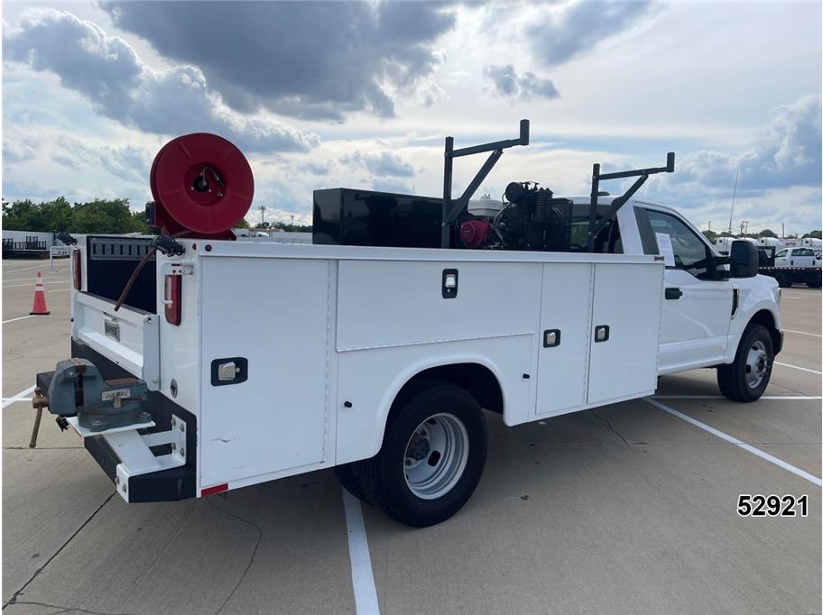 2021 Ford F350 DRW