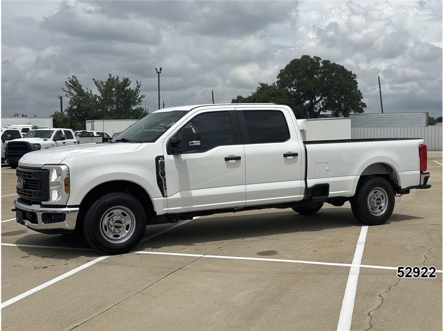 2024 Ford F-250 XL Crew Cab 8' Box's photo