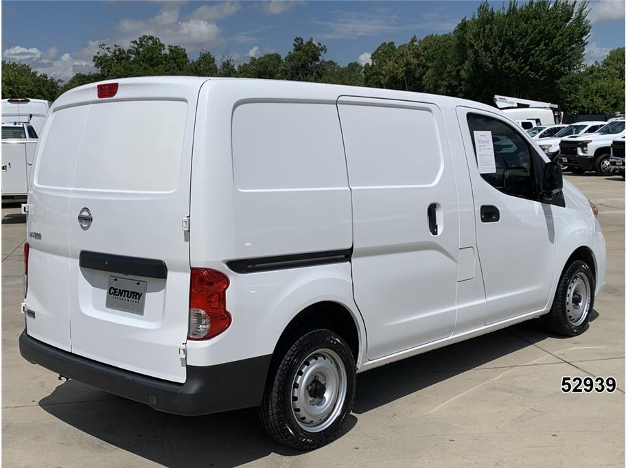 2020 Nissan NV200