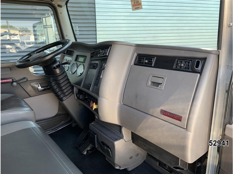 2017 Kenworth T-370