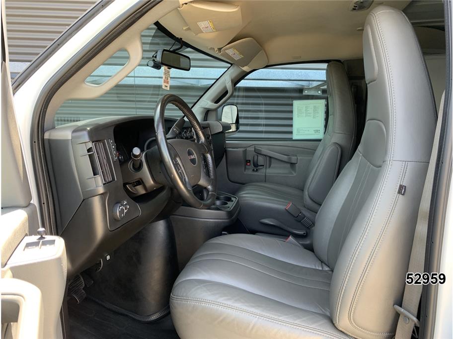 2023 GMC 2500 Savana