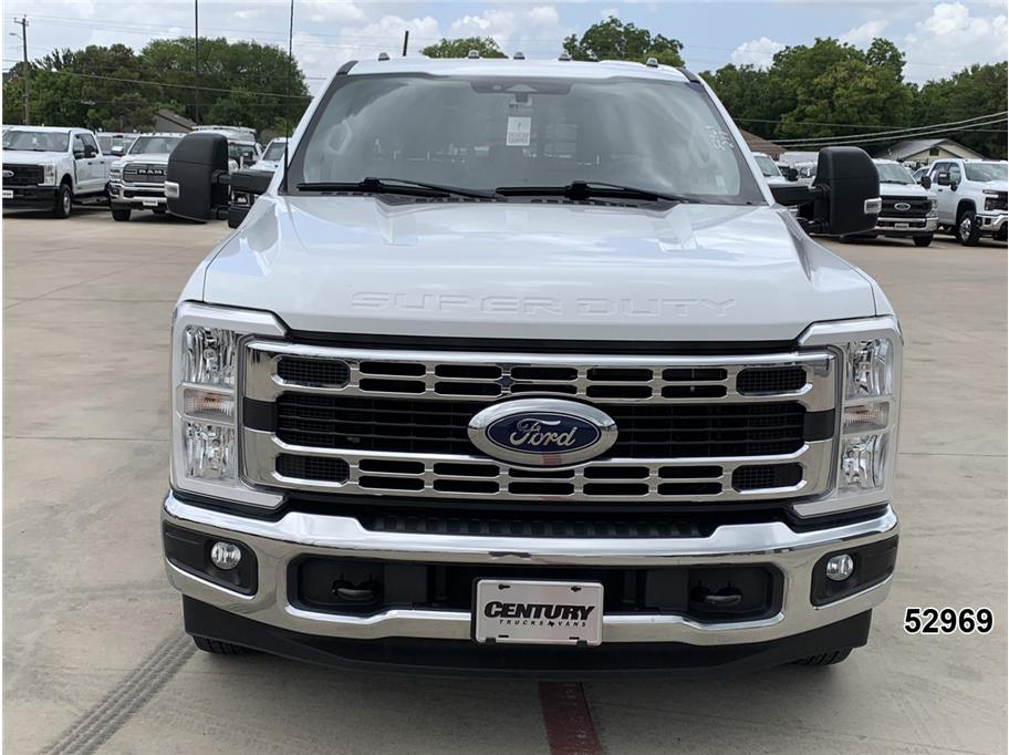 2024 Ford F350 DRW